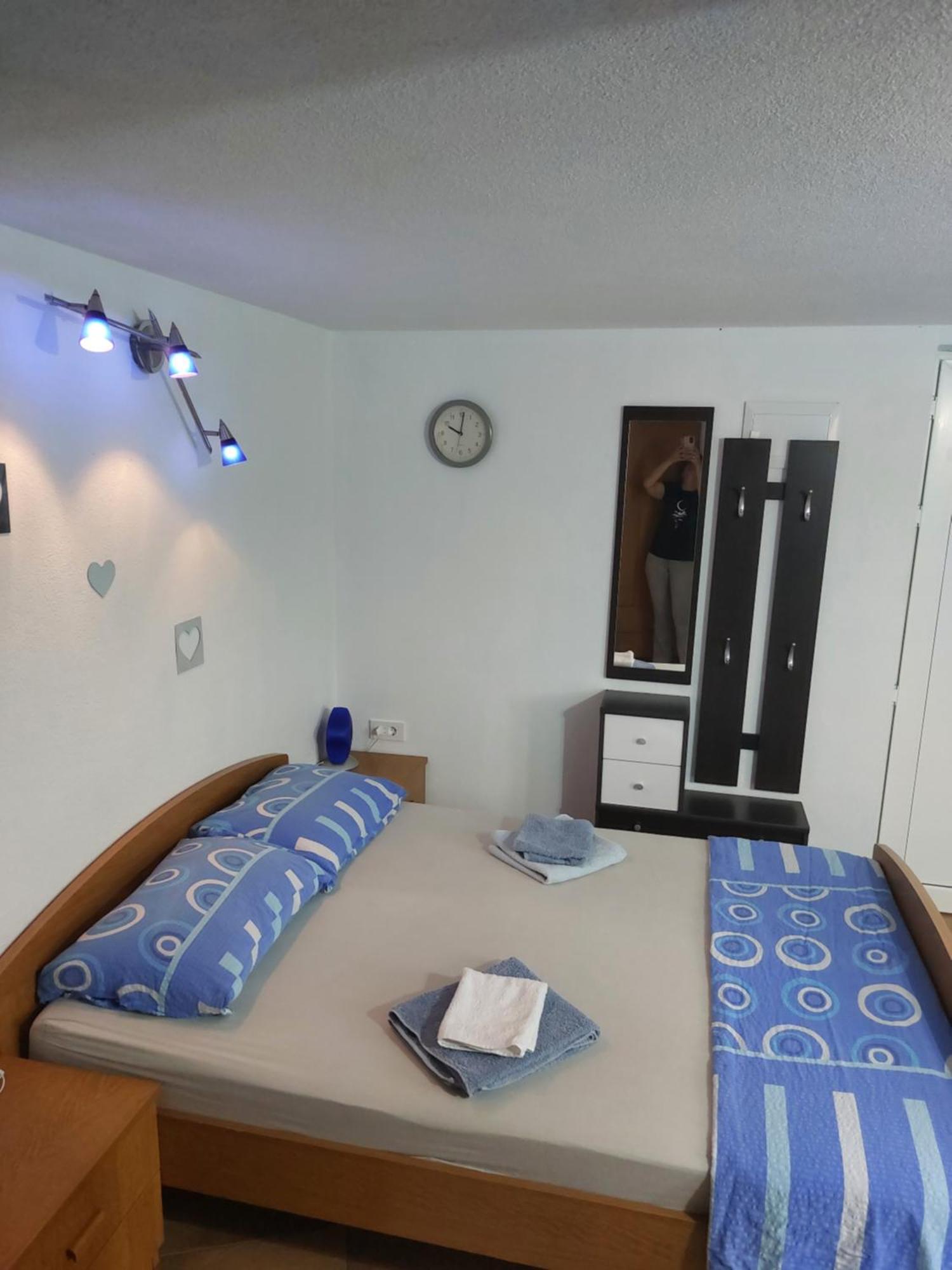 Apartmani Damir Kazija Pakoštane Eksteriør bilde